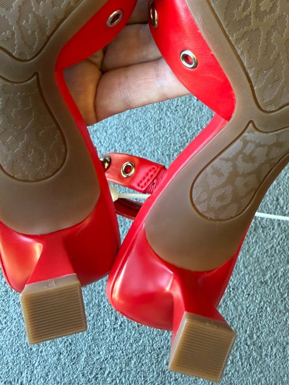 Gianni Bini Red Leather Studded Heels 7 Slingback Kitten Pointed Toe NWOB - Picture 7 of 7